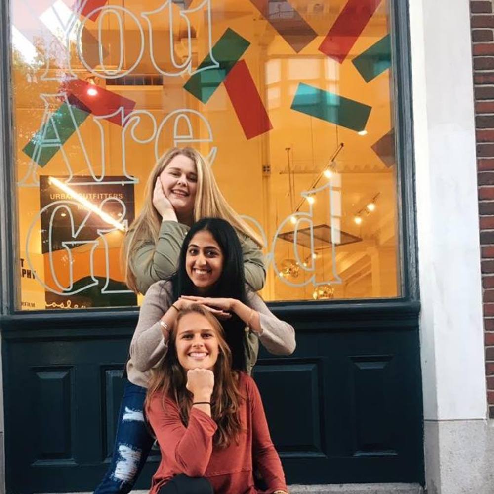 Meet your Posher, Sarah